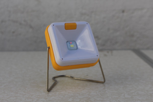 Lámpara solar portátil Lumina | IVA incl.